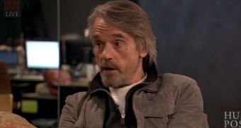 Jeremy Irons Fears Gay Marriage Would Legalize Incest – Video