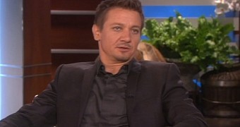 Jeremy Renner talks to Ellen DeGeneres about fatherhood, putting his acting career second now