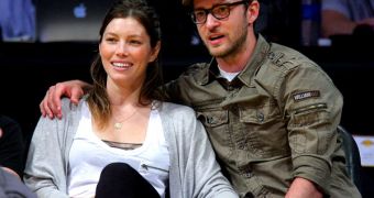 Justin Timberlake and Jessica Biel threw an engagement party at the weekend