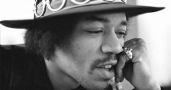 Jimi Hendrix Was Murdered, Doctor Says