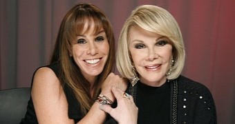 Melissa Rivers doesn't want an autopsy perforrmed on her mother's body