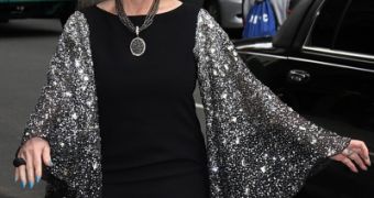 Joan Rivers Criticized for Making Adele Fat Jokes on Letterman – Video