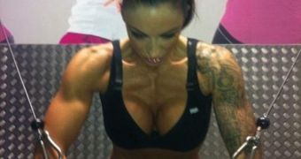 Jodie Marsh pumps some iron to stay in bodybuilding shape