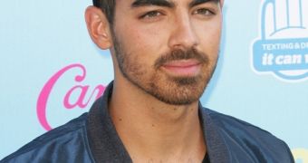 Joe Jonas says he tried pot for the first time because Miley Cyrus and Demi Lovato pressured him into it