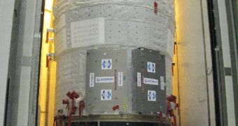 ATV Johannes Kepler mounted inside the CCU container for transport to the final assembly building at the Kourou Spaceport
