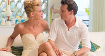 Amber Heard and Johnny Depp in “The Rum Diary”
