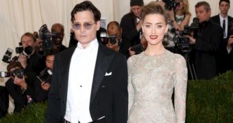 Johnny Depp and Amber Heard ooze old-school glamor at the MET Gala 2014