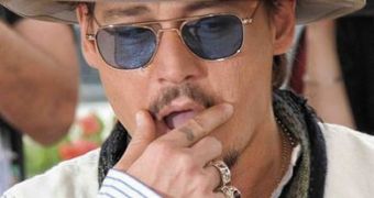 “If it ain’t broke, don’t fix it,” Johnny Depp says of not wanting to marry Vanessa Paradis