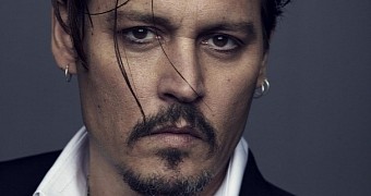 Johnny Depp in first promo pic for new Dior partnership