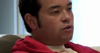 “I’m going to learn from my mistakes,” Jon Gosselin says in viral spoof for Funny Or Die