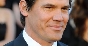 Josh Brolin got drunk and violent on Friday, into a fistfight with a bouncer