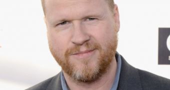Joss Whedon shoots down rumors that he’s making a huge fortune on “The Avengers 2”