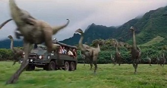 "Jurassic World" releases first teaser trailer