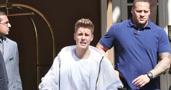 Justin Bieber isn’t always in the mood for photos