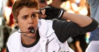 Justin Bieber Fails to Recover His Pet Monkey