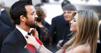 Jennifer Aniston and Justin Theroux can't see eye to eye regarding a prenuptial agreement