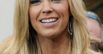 Kate Gosselin has signed for a dating reality show, will travel the country for Mr. Right
