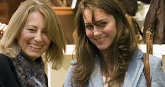 Kate Middleton moves in with her mother to help her deal with the pregnancy