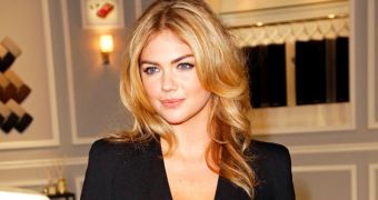 Kate Upton reveals that she wishes she had a smaller bust
