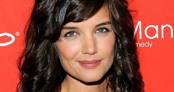 Report says Katie Holmes is very angry with Anne Hathaway for impersonation on SNL skit