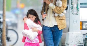 Katie Holmes and Suri in NYC after she filed for divorce from Tom Cruise