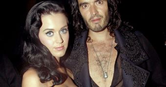 Katy Perry opens up why she split up with Russell Brand