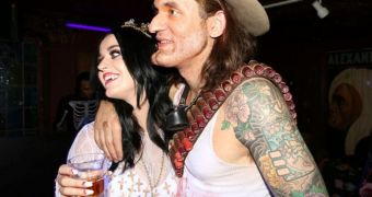 Katy Perry and John Mayer in costume on Halloween 2012