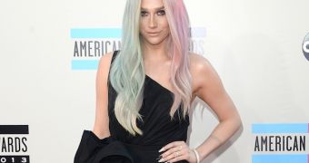 Ke$ha speaks to her fans from rehab, thanks them for their continued support