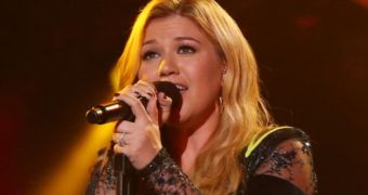 Kelly Clarkson won the first season of American Idol and has been on a roll ever since