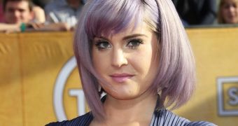 Kelly Osbourne defends Kim Kardashian’s Vogue cover, says critics are nothing but haters