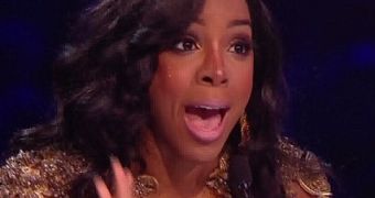 Kelly Rowland is forced to deny she was drunk on X Factor Finale after fans criticize her “erratic” behavior