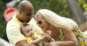 Kendra Wilkinson Vows to Be “Together Forever” with Hank Baskett
