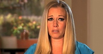 Kendra Wilkinson filmed marital drama because she didn’t want to be “alone”