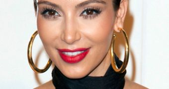 Kim Kardashian Claims British Airways Stole Vintage Sunglasses from Her Luggage