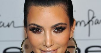 Kim Kardashian Has Permanent Mink Eyelash Extensions