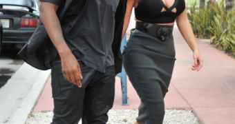 Kim Kardashian steps out in ill-fitting outfit, too small bustier and see-through skirt