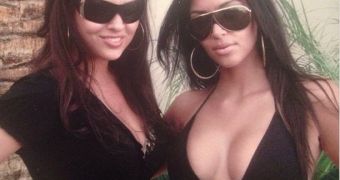 See if you can guess which of these two women is Kim Kardashian