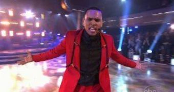 Celebrities snubbed Chris Brown backstage at the DWTS, report says