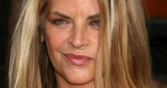 Kirstie Alley has lost a lot of weight on DWTS, says she’s aiming to become a size 2