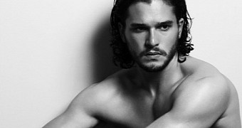 Kit Harington is more than just this pretty face and buff body, he says in new interview