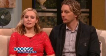 Kristen Bell and Dax Shepard explain why celebrity publications need to ban paparazzi photos of celebrity kids