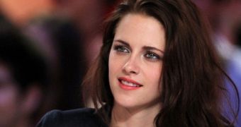 Kristen Stewart confirms she will shoot “Focus” with Ben Affleck starting next April