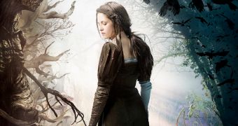 Kristen Stewart is leading lady in the upcoming “Snow White and the Huntsman”