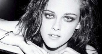 Kristen Stewart says she's proud of Robert Pattinson's work in “Cosmopolis”