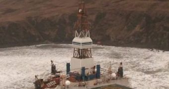 One of Shell's oil rigs goes haywire in Alaskan waters