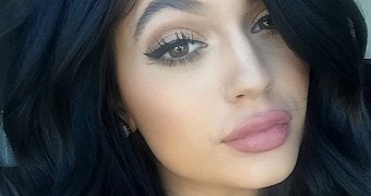 Kylie Jenner says she has nothing to do with the #KylieJennerChallenge