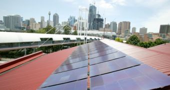 Solar panels will cover LA buildings by 2014