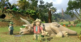 LEGO Jurassic World First Trailer Shows Brick Dinosaurs, Plenty of Action