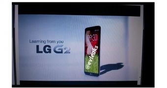 Allegedly leaked photos of LG G2