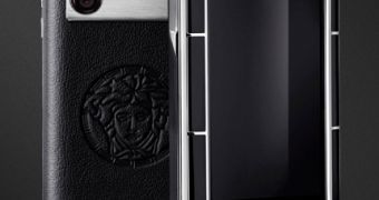 LG Versace Unique Comes to India at Around $9,964